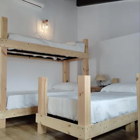 La Buhardilla De Charlin Holiday home Casas de Ves