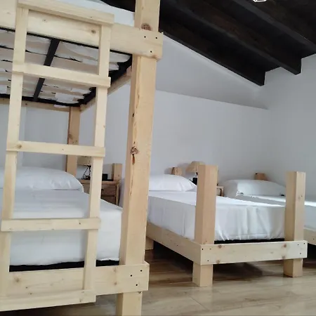 La Buhardilla De Charlin Holiday home *